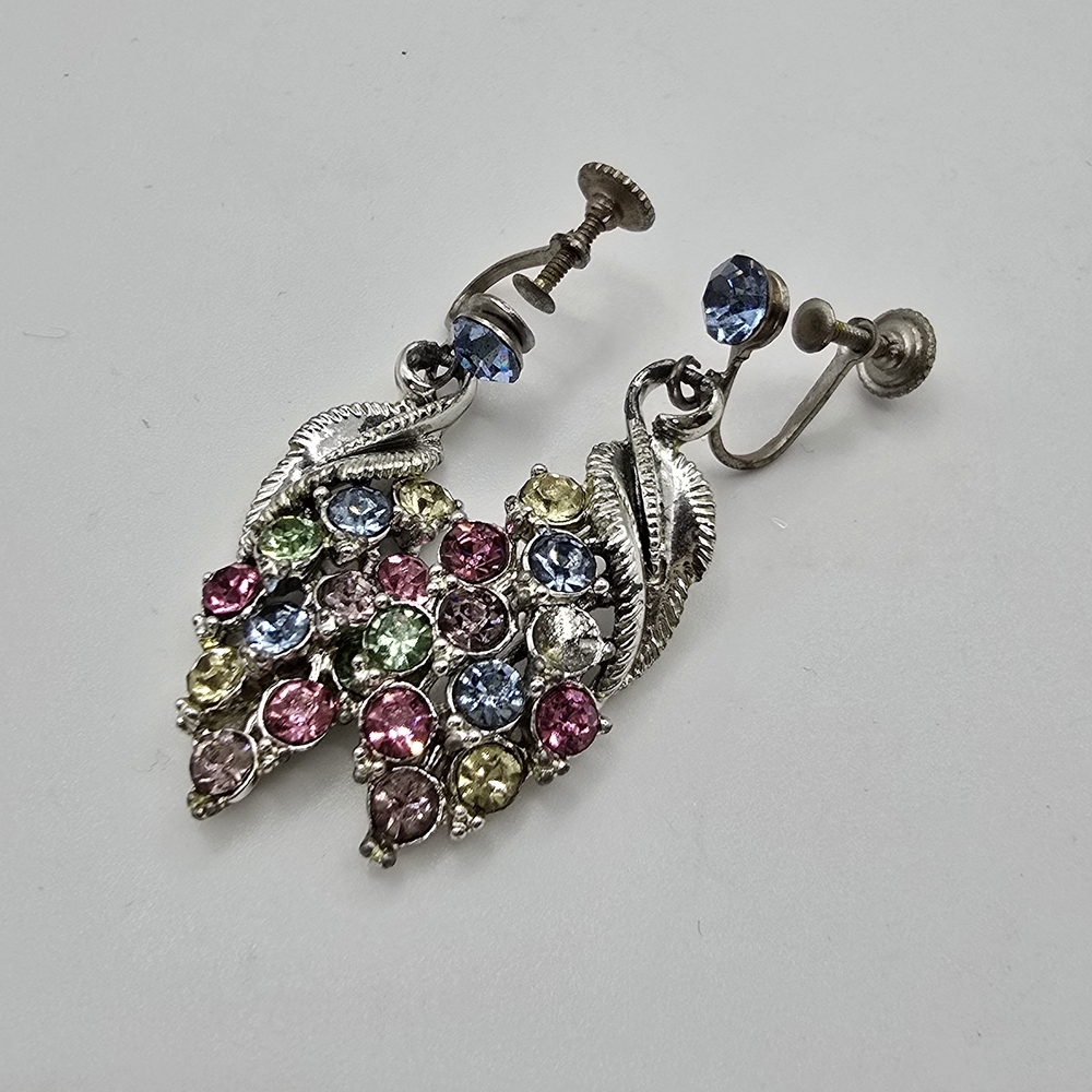 Vintage Multicolor Stones In Silver Tone Screw-back Earrings - Picture 2 of 3